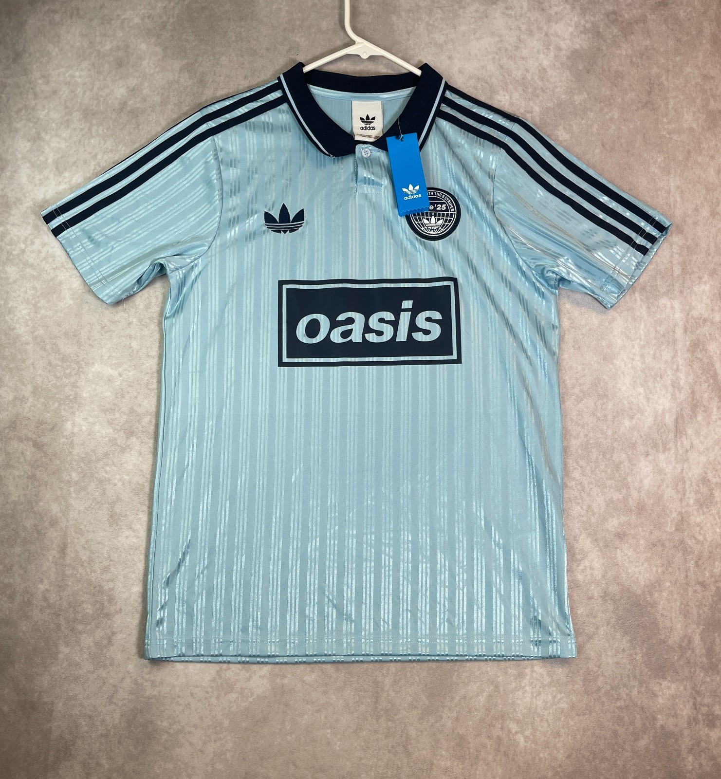 Adidas Originals Oasis Jacquard Jersey Mens Medium Blue Striped Soccer Shirt NWT gallery