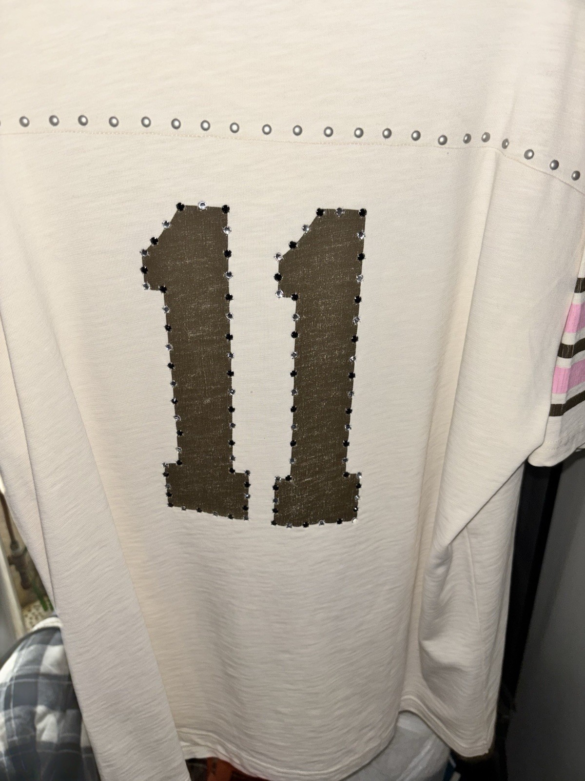 Supreme Men's White Studded Logo Graphic Cotton Knit Crewneck T-Shirt L gallery