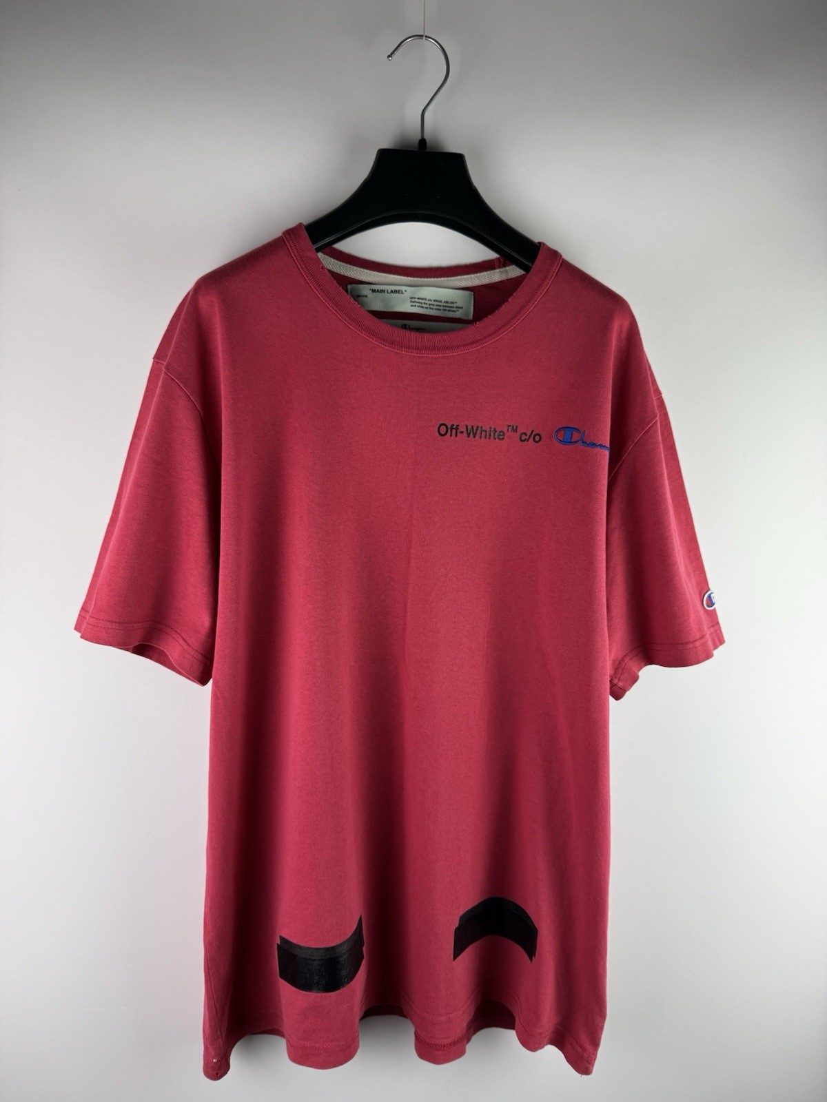 Off-White x Champion Virgil Abloh T-Shirt Red 2013 Size - M gallery
