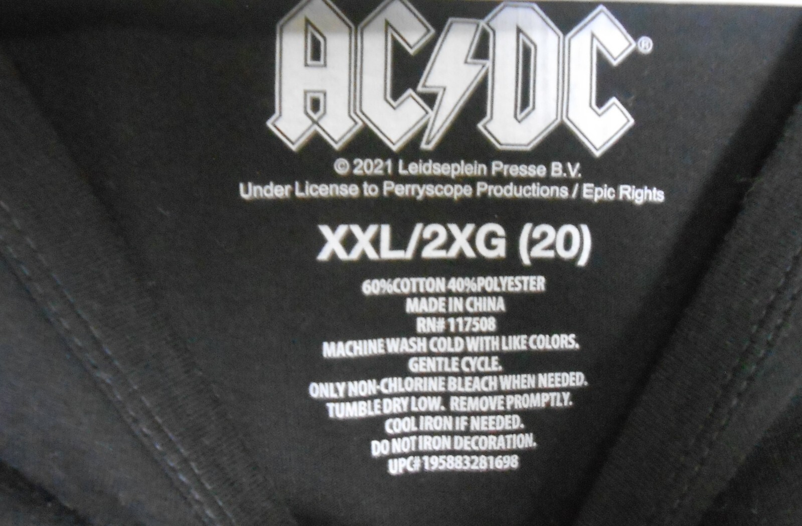 AC DC FOR THOSE ABOUT TO ROCK T-SHIRT MEN'S SZ XXL 2021 MACHINE WASHABLE IN COLD gallery
