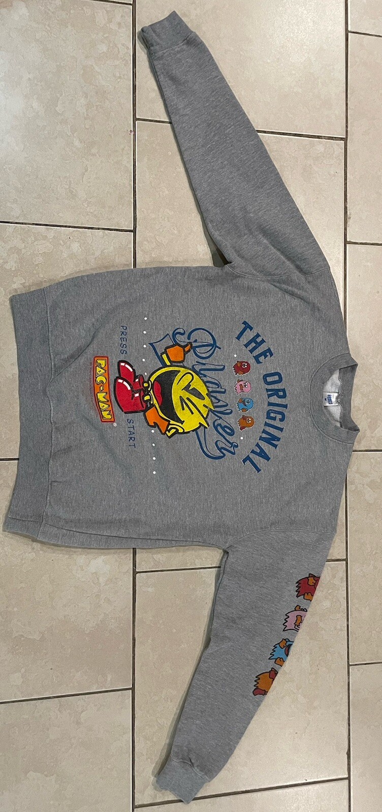 Brisco Brands PACMAN Original Player Sweater Gray Size Medium VGC Arcade Games gallery
