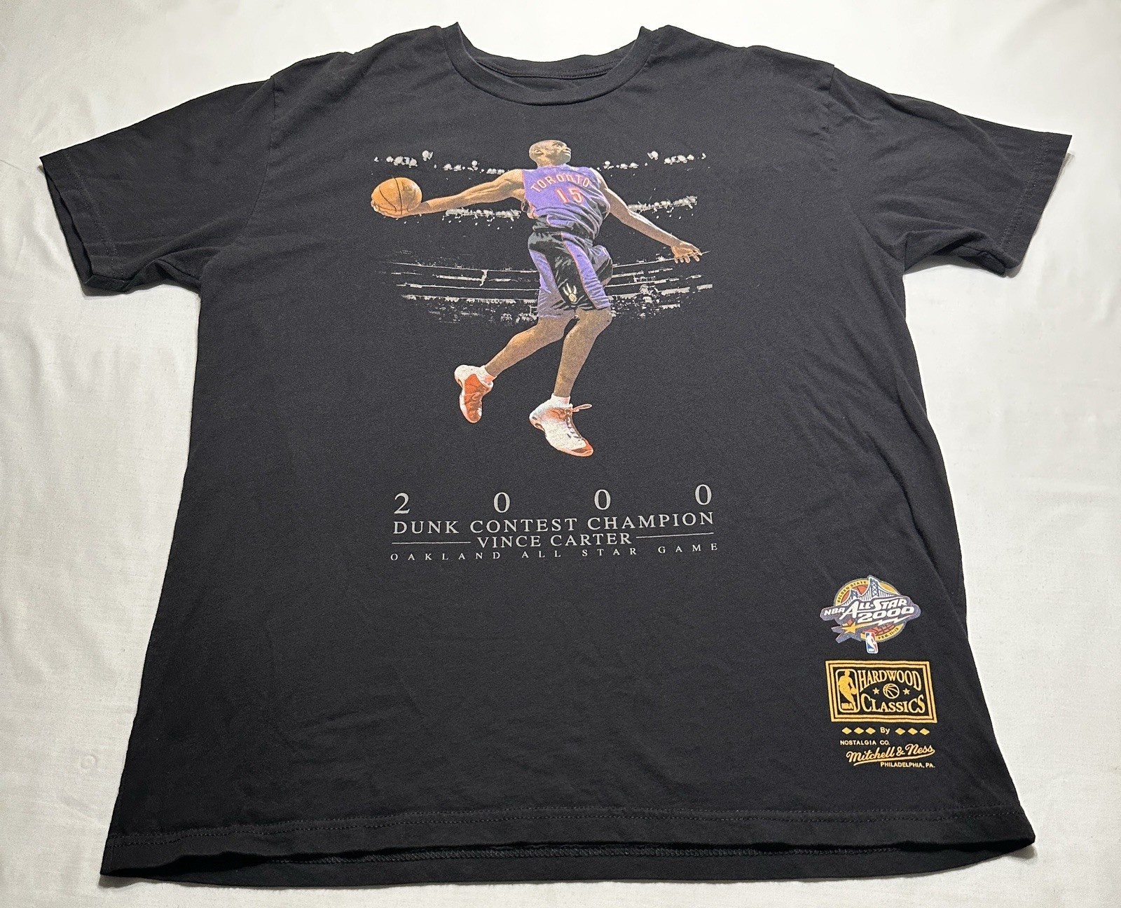 Vince Carter Mitchell & Ness NBA Slam Dunk Contest Champion 2000 Shirt Men’s XL gallery