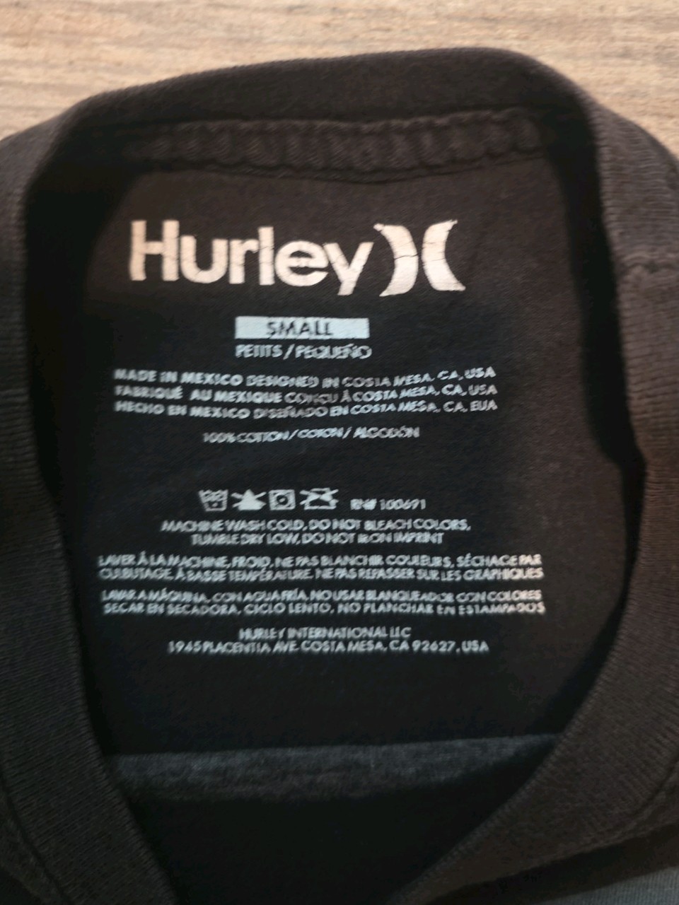 Hurley Circle Pattern Short Sleeve T-Shirt, Black, Size Small gallery