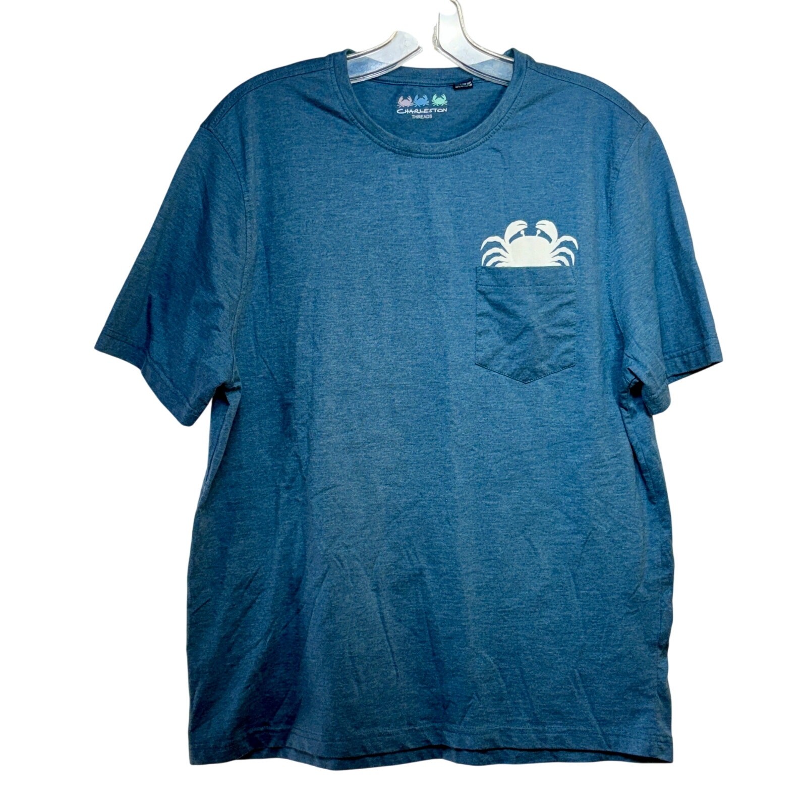 Charleston Threads Pocket T-Shirt Men’s Large Blue Solid Poly Cotton Blend Crab