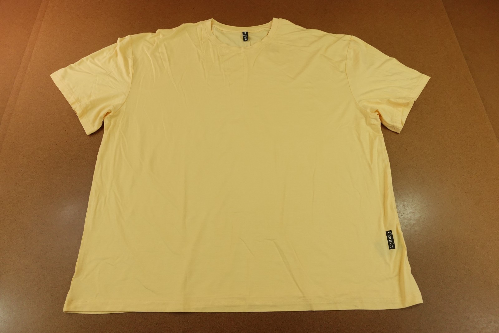Comfrt Adult Size 3XL Pale Yellow Soft Short Sleeve Crew Neck T-Shirt New gallery