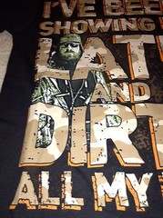 Duck Dynasty T-Shirt COMMANDER SI Robertson I’m Late Dirty My Jase Duck Small