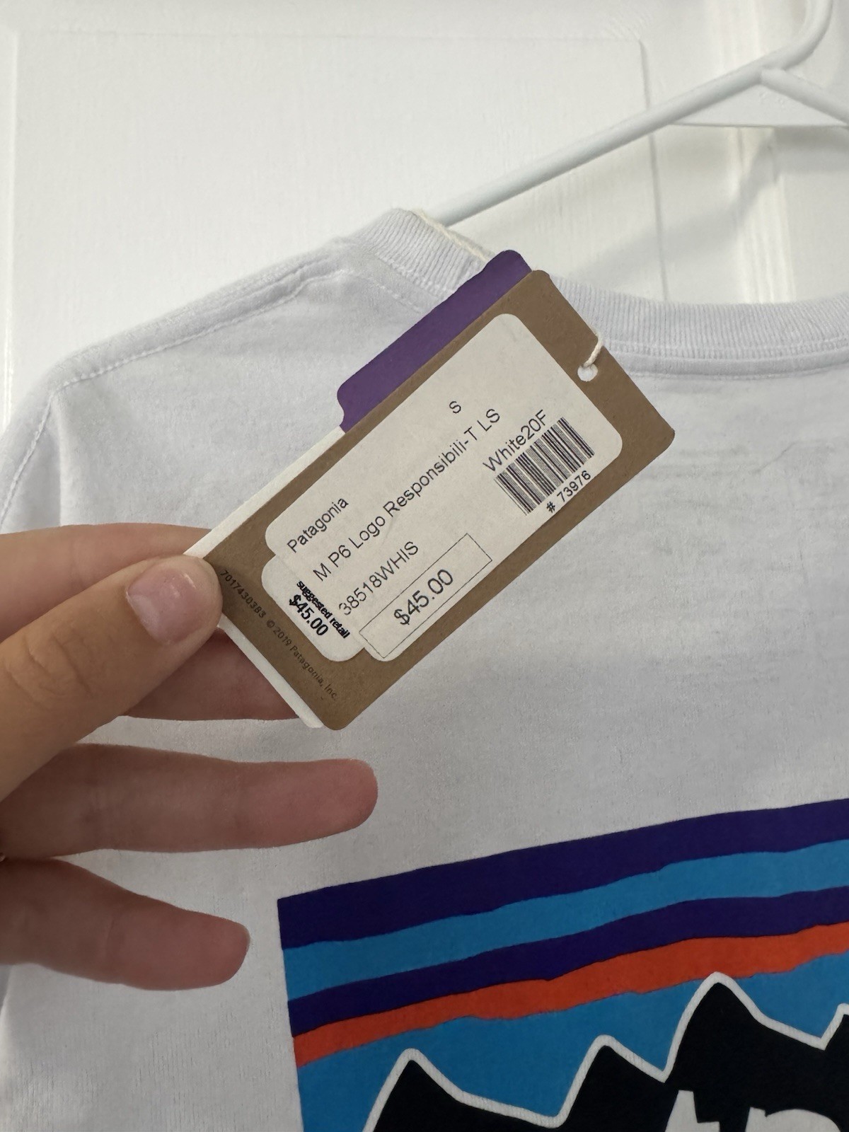 Patagonia P-6 Logo Responsibili-Tee Men’s Long Sleeve Graphic Crew White S gallery