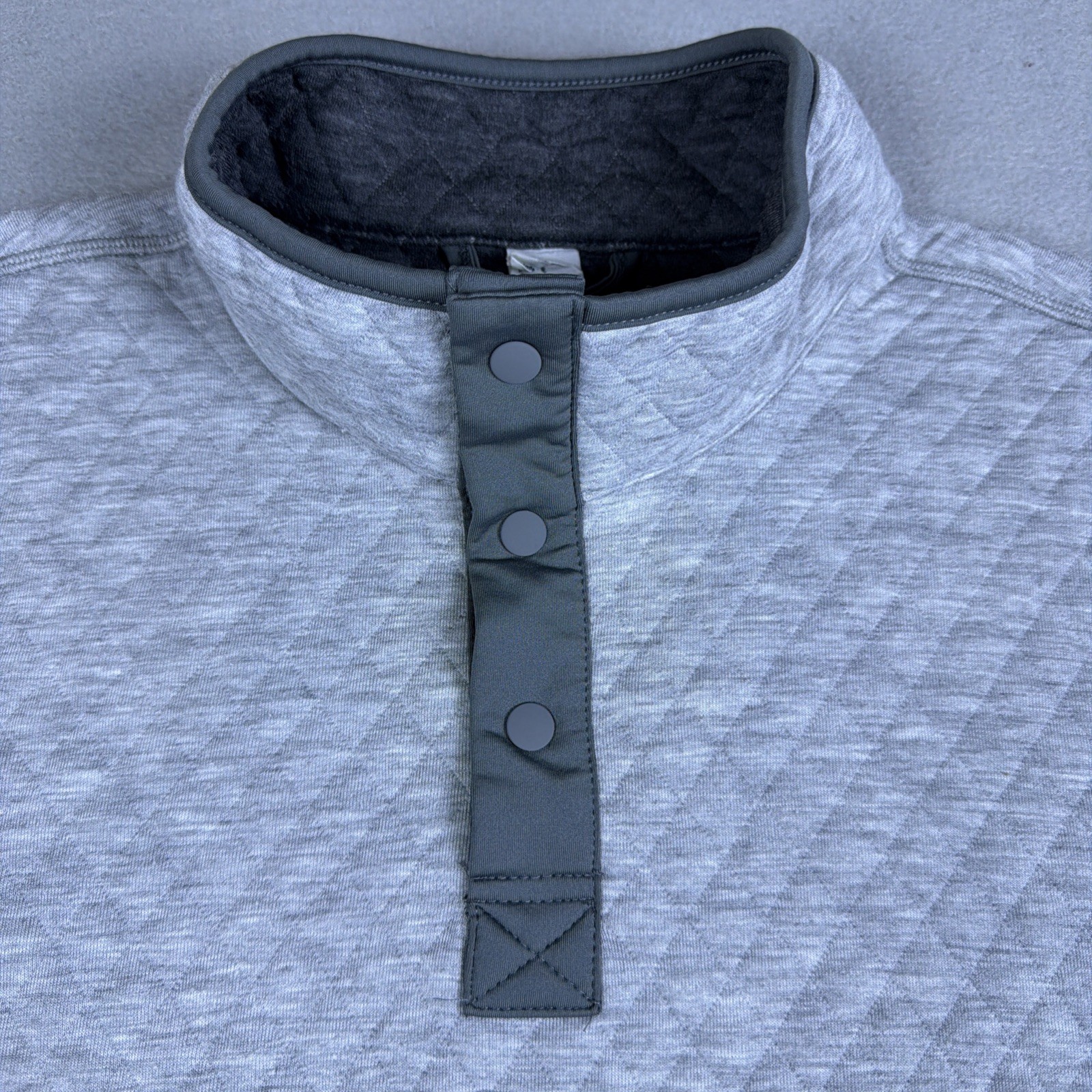 Marine Layer Crobet Pullover Mens Medium Charcoal Gray Snap Quilted Reversible gallery