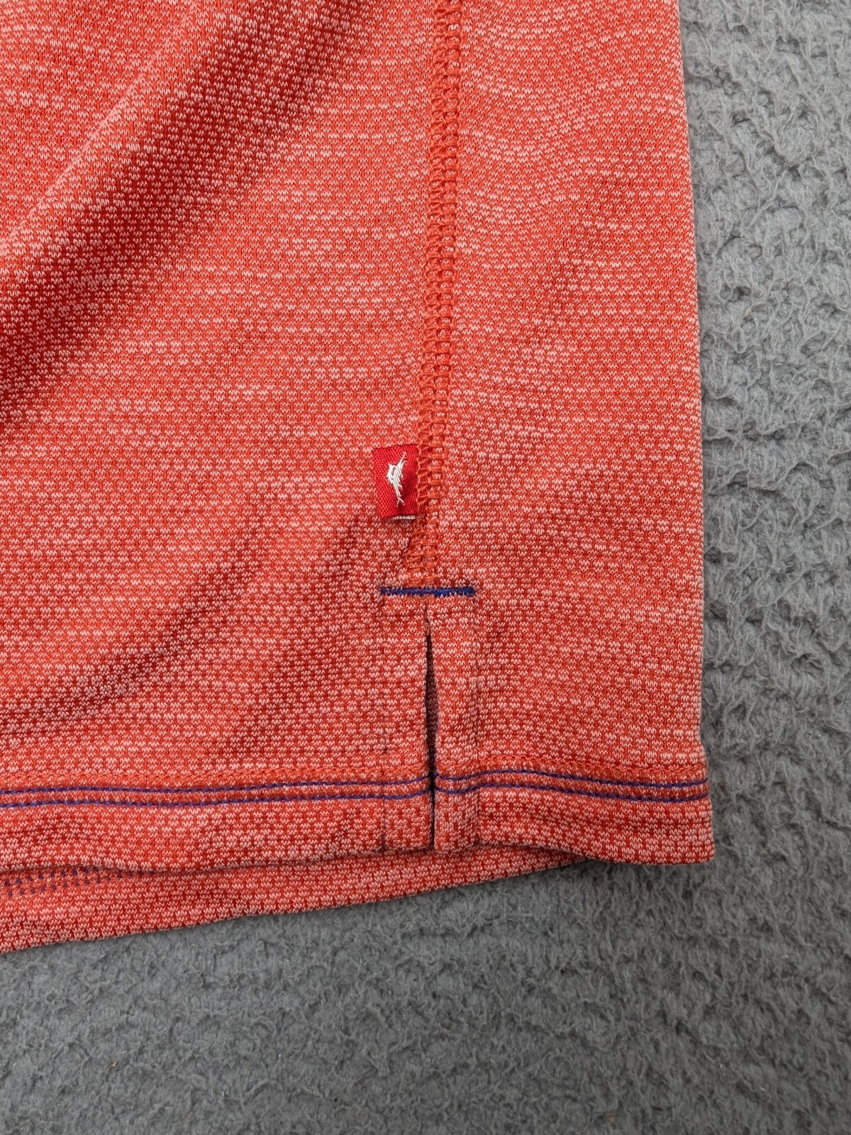 Tommy Bahama T-Shirt Mens Large Coastal Crest Coral SS V-Neck Logo Marlin $79 gallery