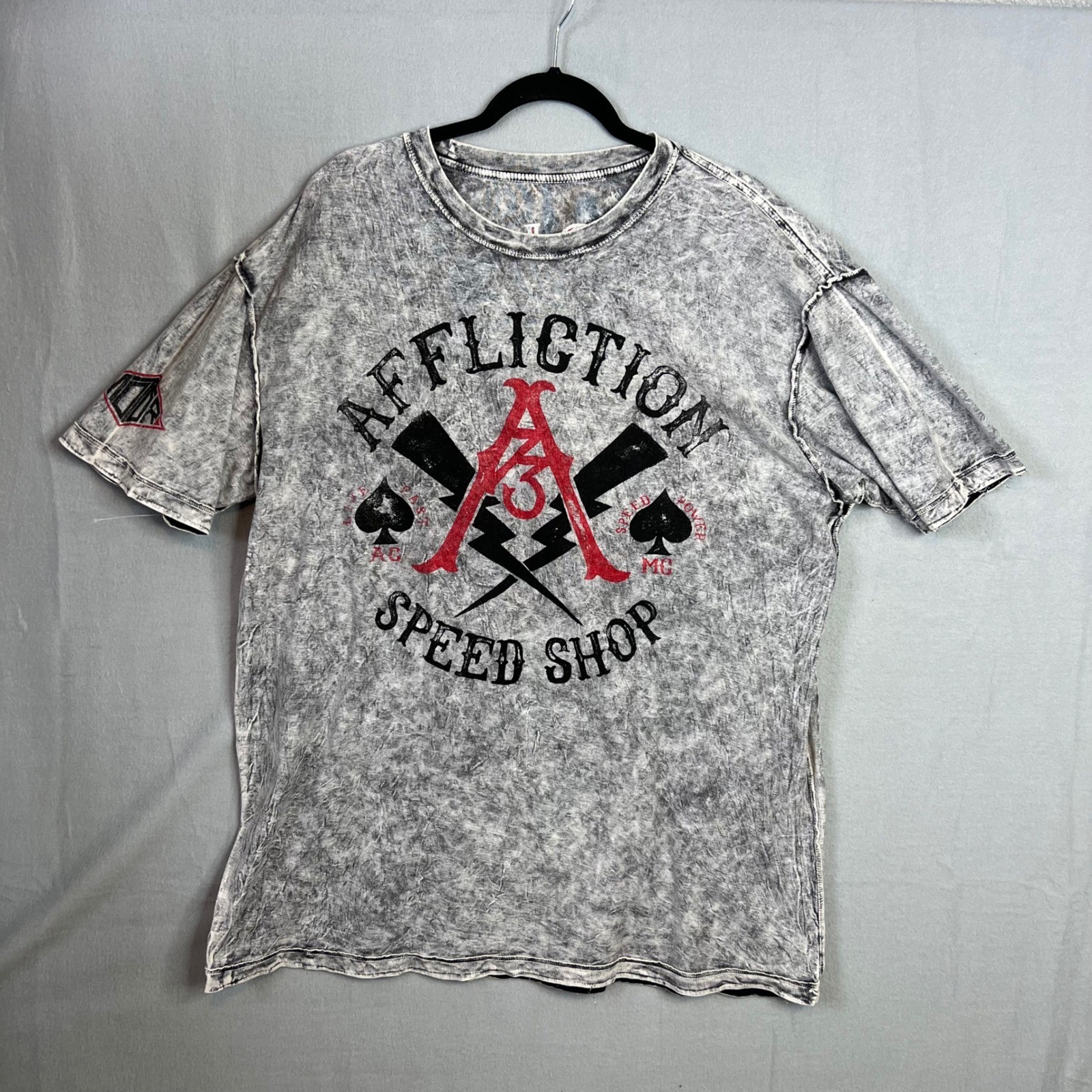 Affliction Reversible T Shirt Mens 3XL Distressed Y2K Gray Black Red Grunge NWT gallery