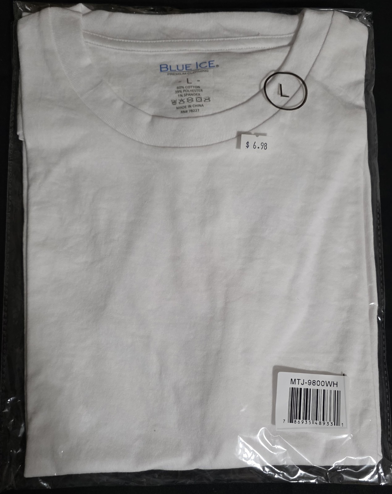 Blue Ice Men’s Short Sleeve Crew Neck Classic T-shirt size Large New in Package