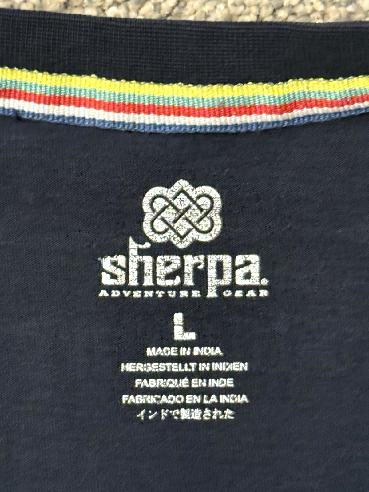 Sherpa Adventure Gear Prayer Flag Graphic T-Shirt Navy Outdoor Tee Large gallery