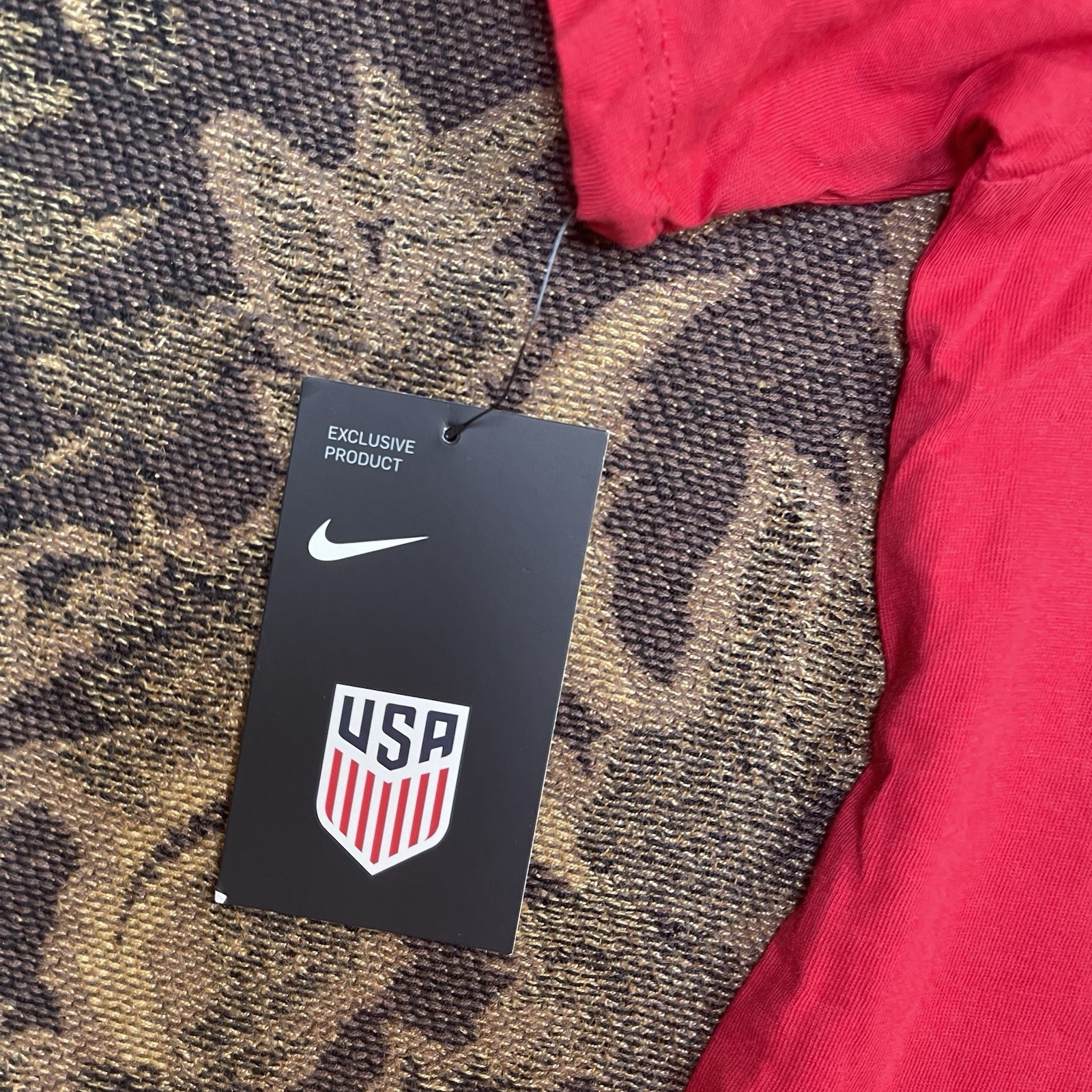 Nike Team USA Men's National Soccer Team Athletic Cut T-Shirt Size Large New Red gallery