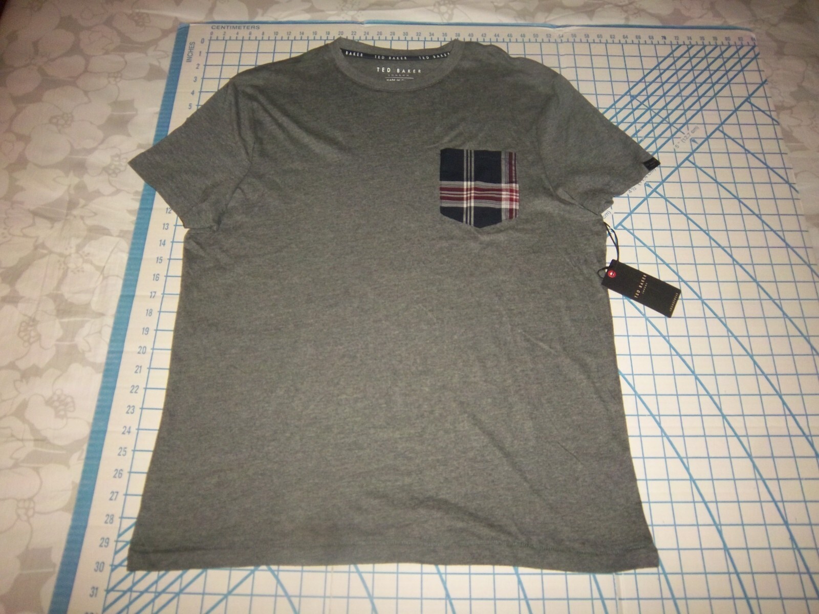 MENS LARGE TED BAKER GRAY CHECKERED POCKET SOFT T-SHIRT – NWT