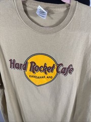 HARD ROCKET CAFE Kandahar Afghanistan Men’s Tan T Shirt Large
