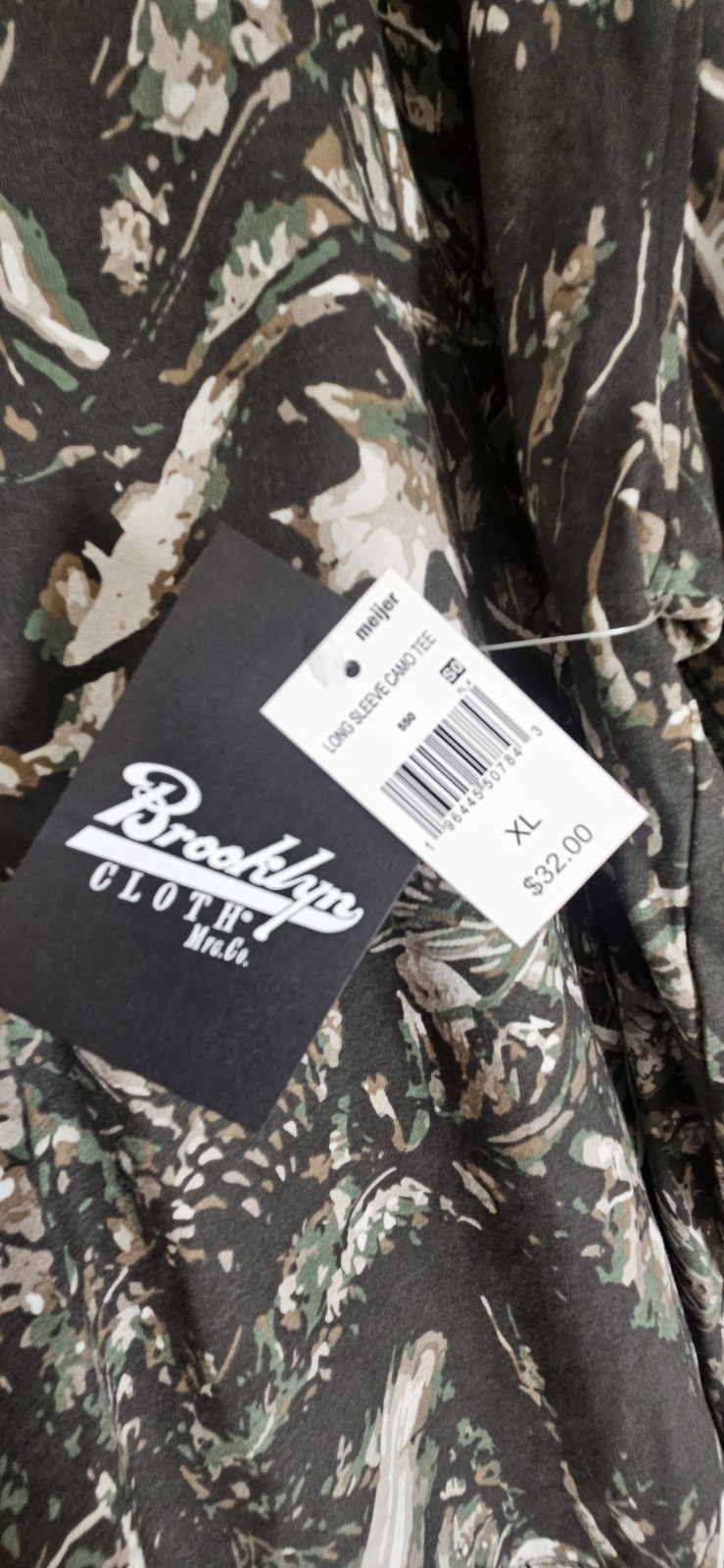 Brooklyn Cloth long sleeve camouflage shirt features a layered design Camo Sz XL gallery