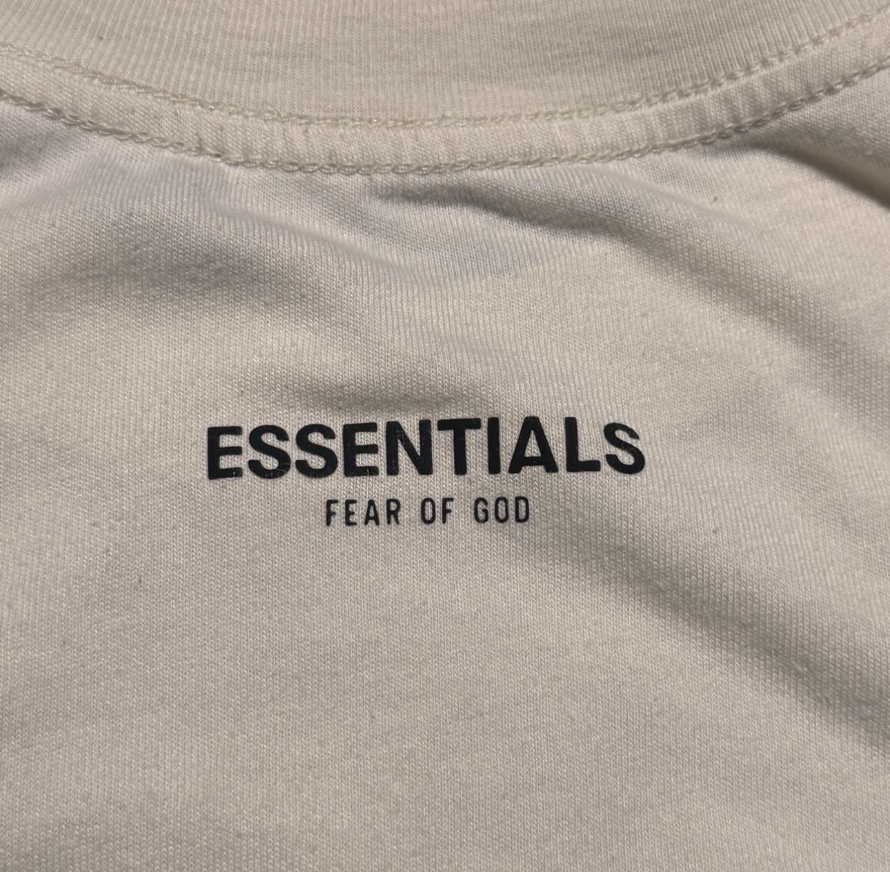 Fear Of God Essentials Tee Cloud Dancer Men’s Size Large GREAT CONDITION gallery