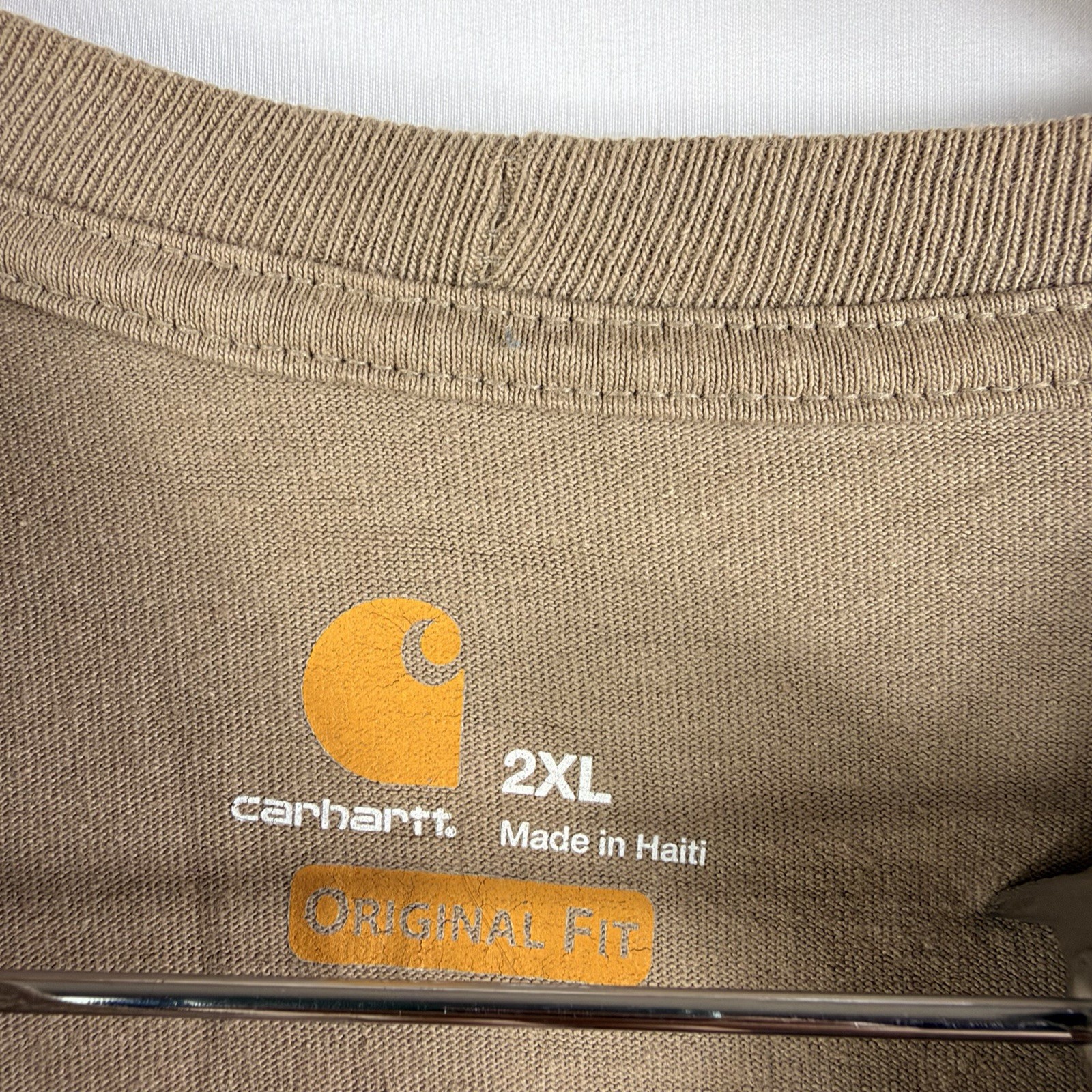Carhartt T-Shirt Men's 2XL Original Fit Beige Short Sleeve Pocket Tee gallery