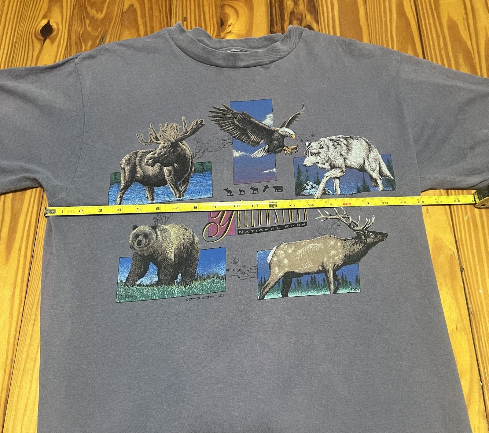 Vintage 1994 Yellowstone T Shirt Unisex Mens M 40” Wolf Moose Elk Bear Eagle gallery