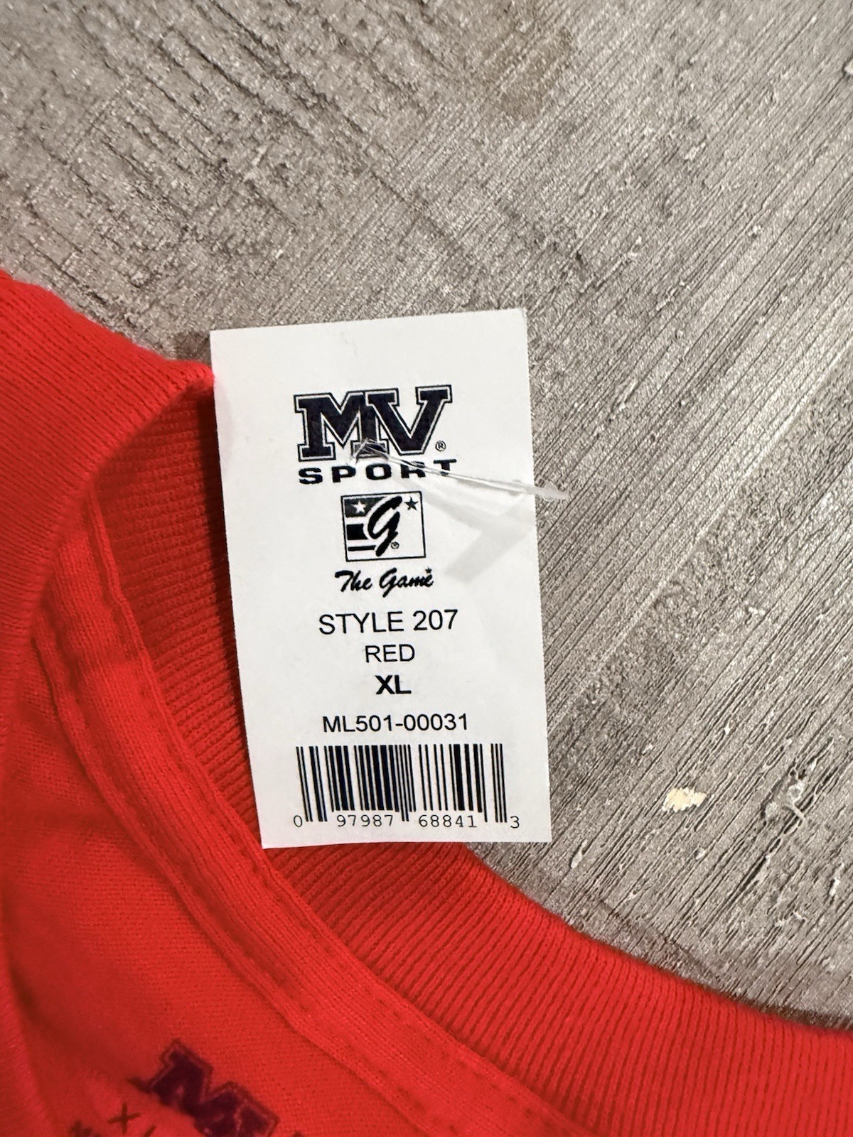 UNITED STATES MARINE CORPS “USMC BASE CAMP PENDLETON, CA”- Red T-Shirt - Sz XL gallery