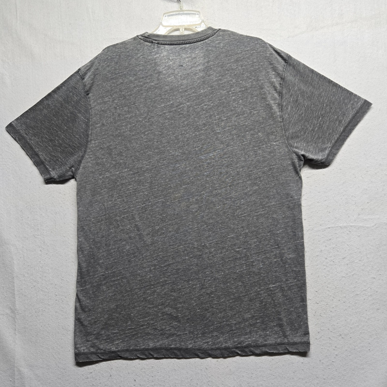 Premium 51 gray graphic t-shirt men size l. gallery