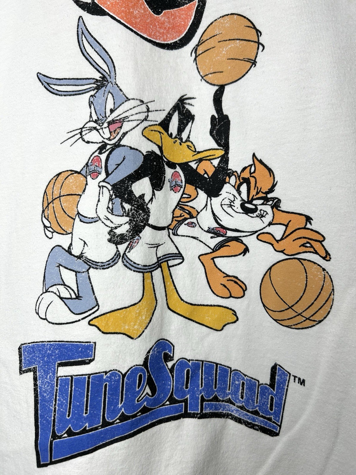 Space Jam, Tune Squad Graphic T-Shirt. Size Medium gallery