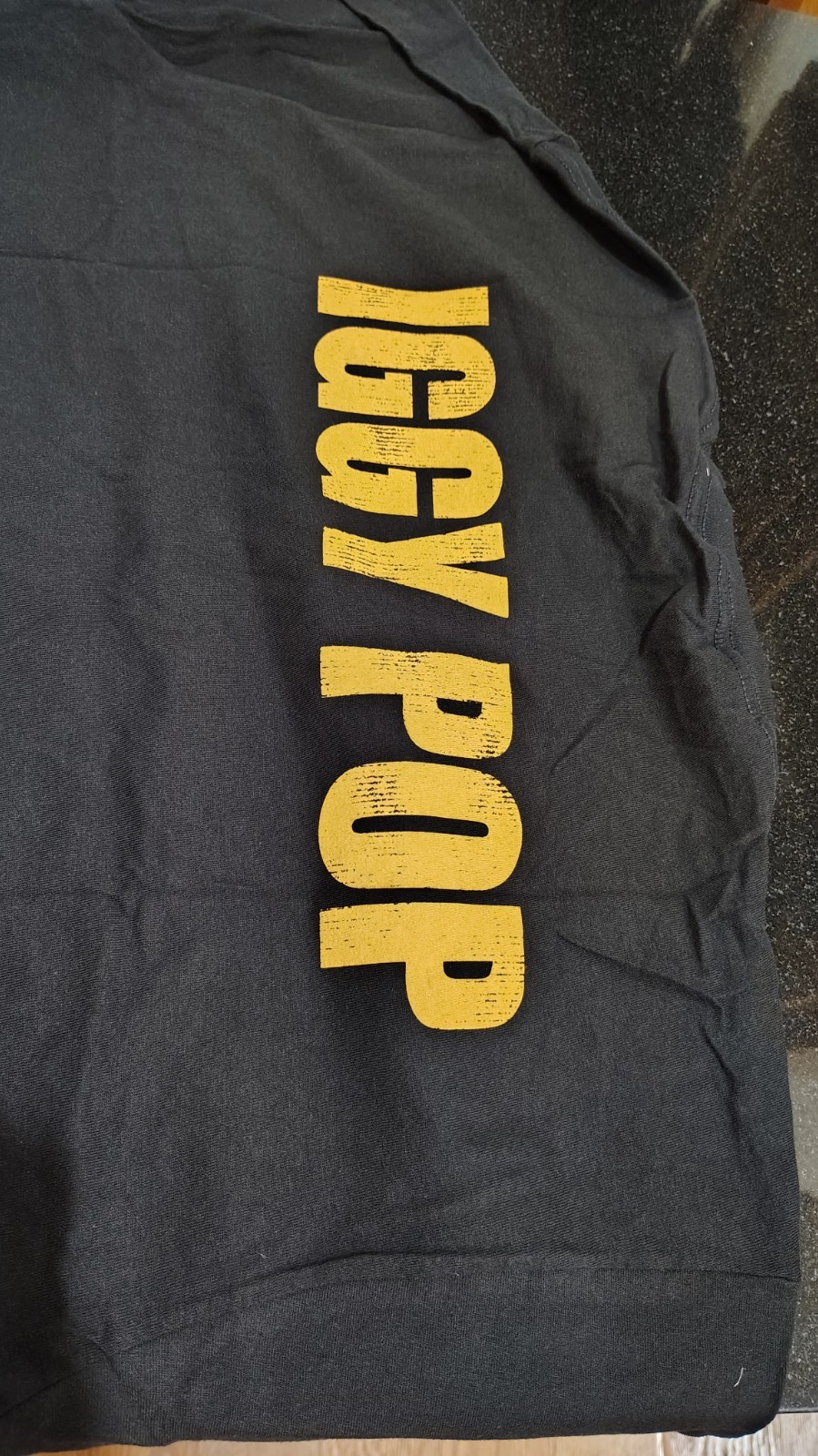 The Thread shop Iggy pop rock t shirt size XL gallery