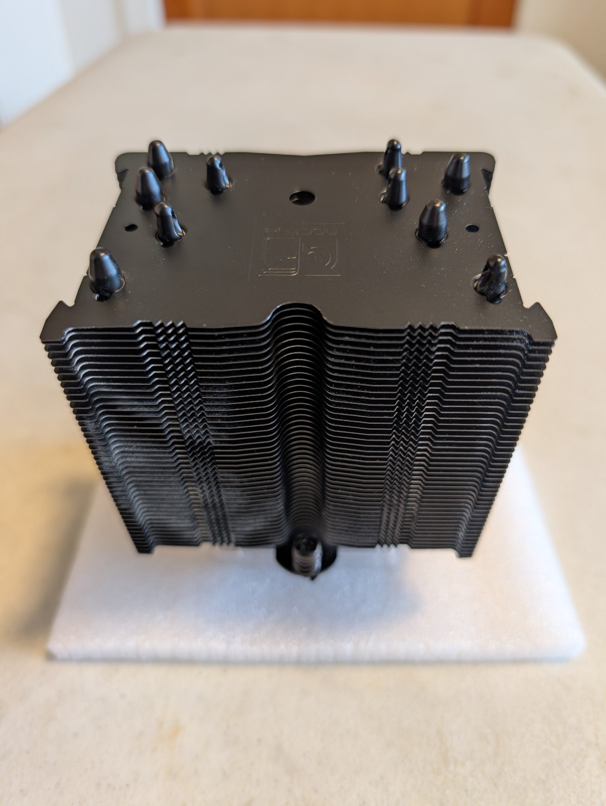 Noctua NH-U9S chromax.black CPU Cooler with Mounting Bracket – AMD/Intel