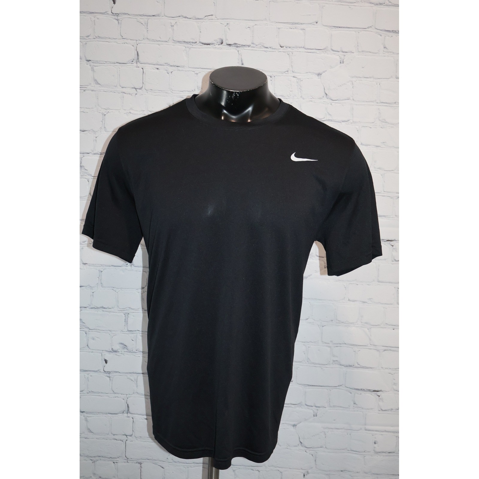 Nike Dri-FIT Gym Shirt Mens XL Black Workout Swoosh Performance Tee Polyester gallery