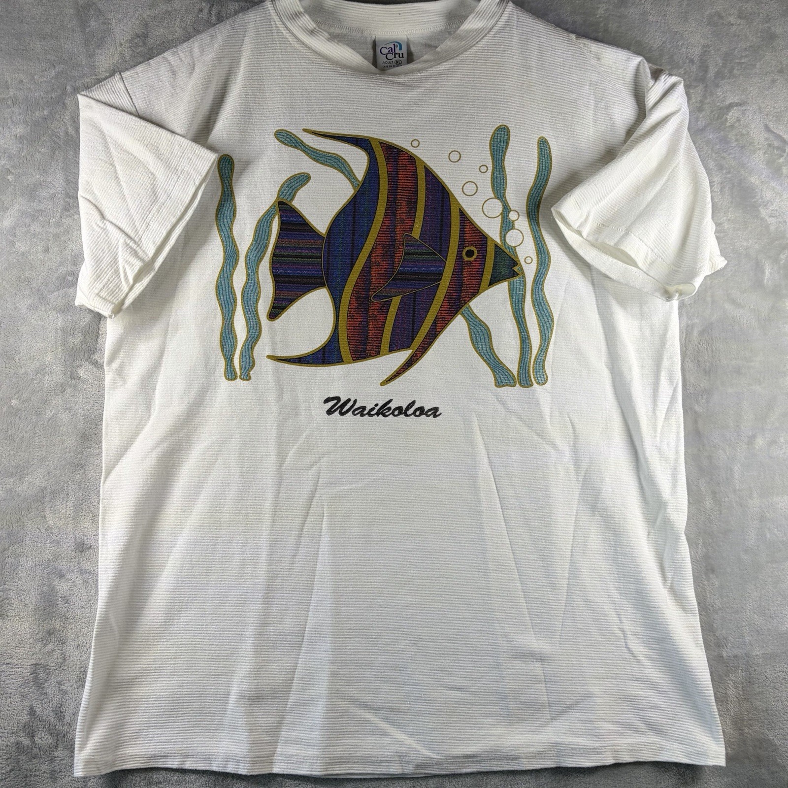 Vintage 90s Waikoloa Hawaii Angelfish Graphic Tee White Cal Cru USA Made XL gallery