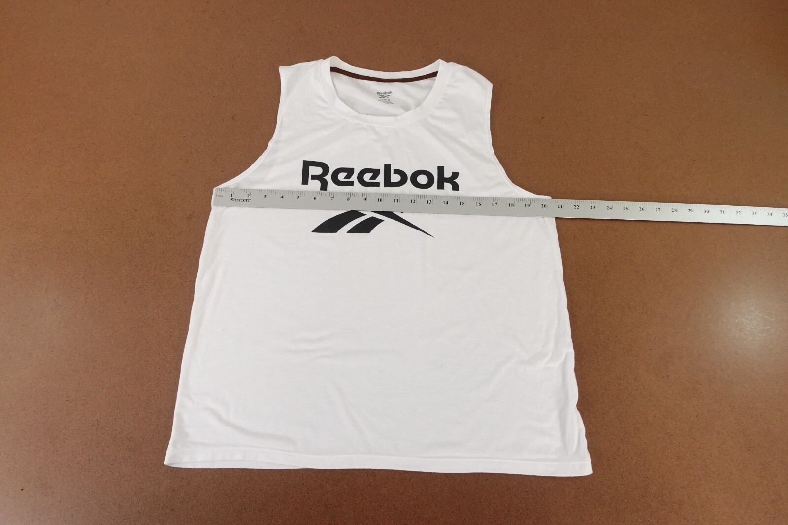 Reebok Men's Size XL White Black Logo Sleeveless Pullover T-Shirt gallery