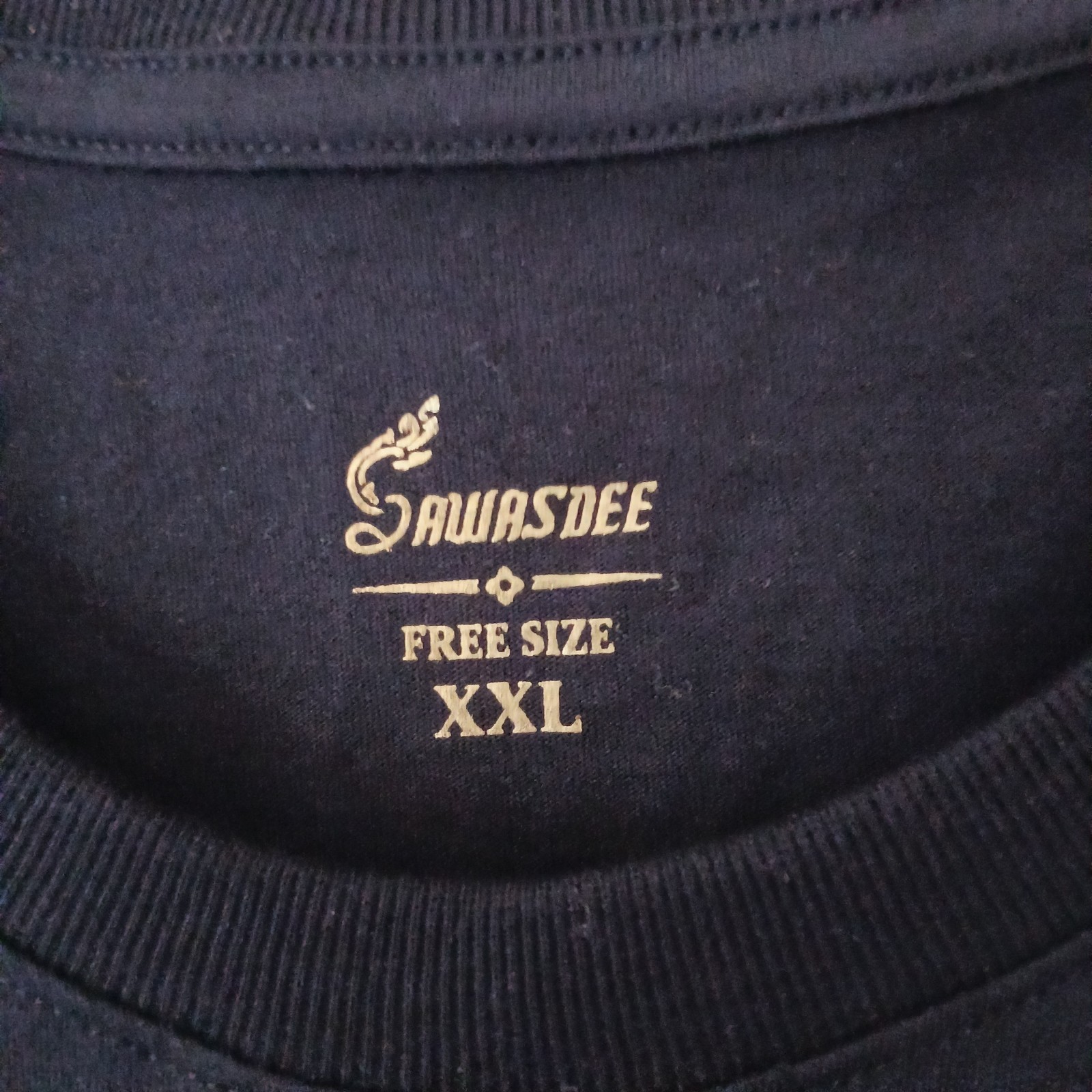 Thailand souvenir shirt featuring a detailed gold-colored elephant gallery
