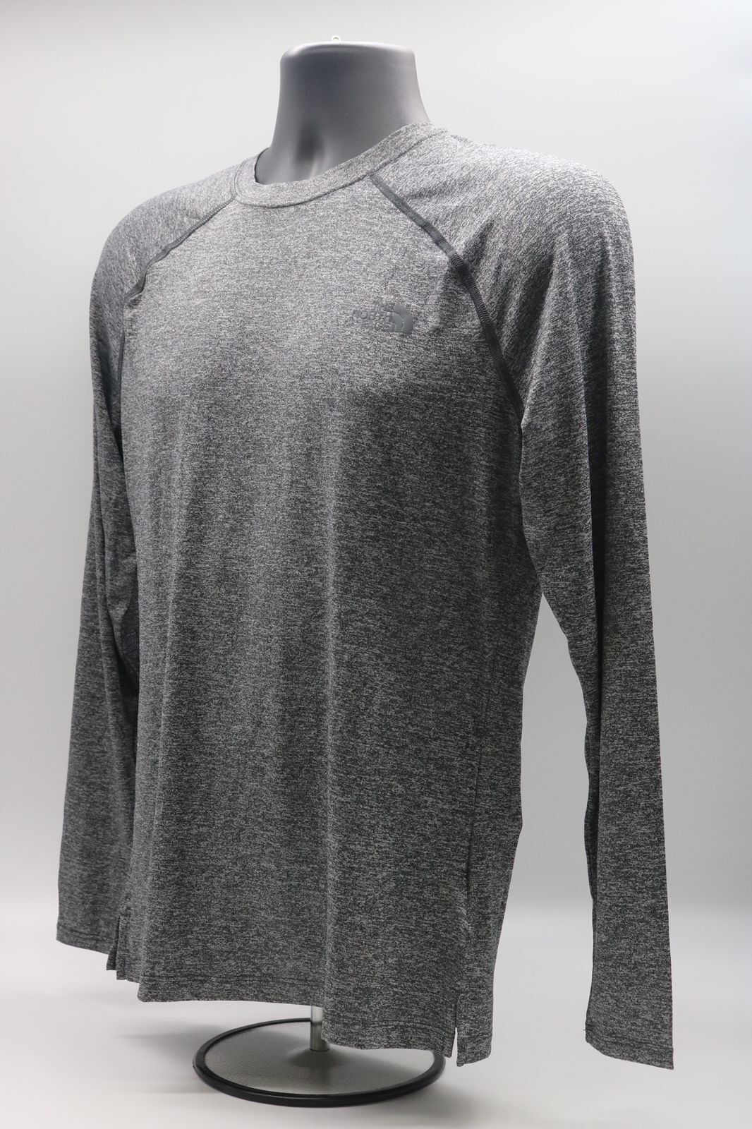 The North Face Men's HyperLayer Long Sleve Athletic Shirt UPF30 G1246 gallery