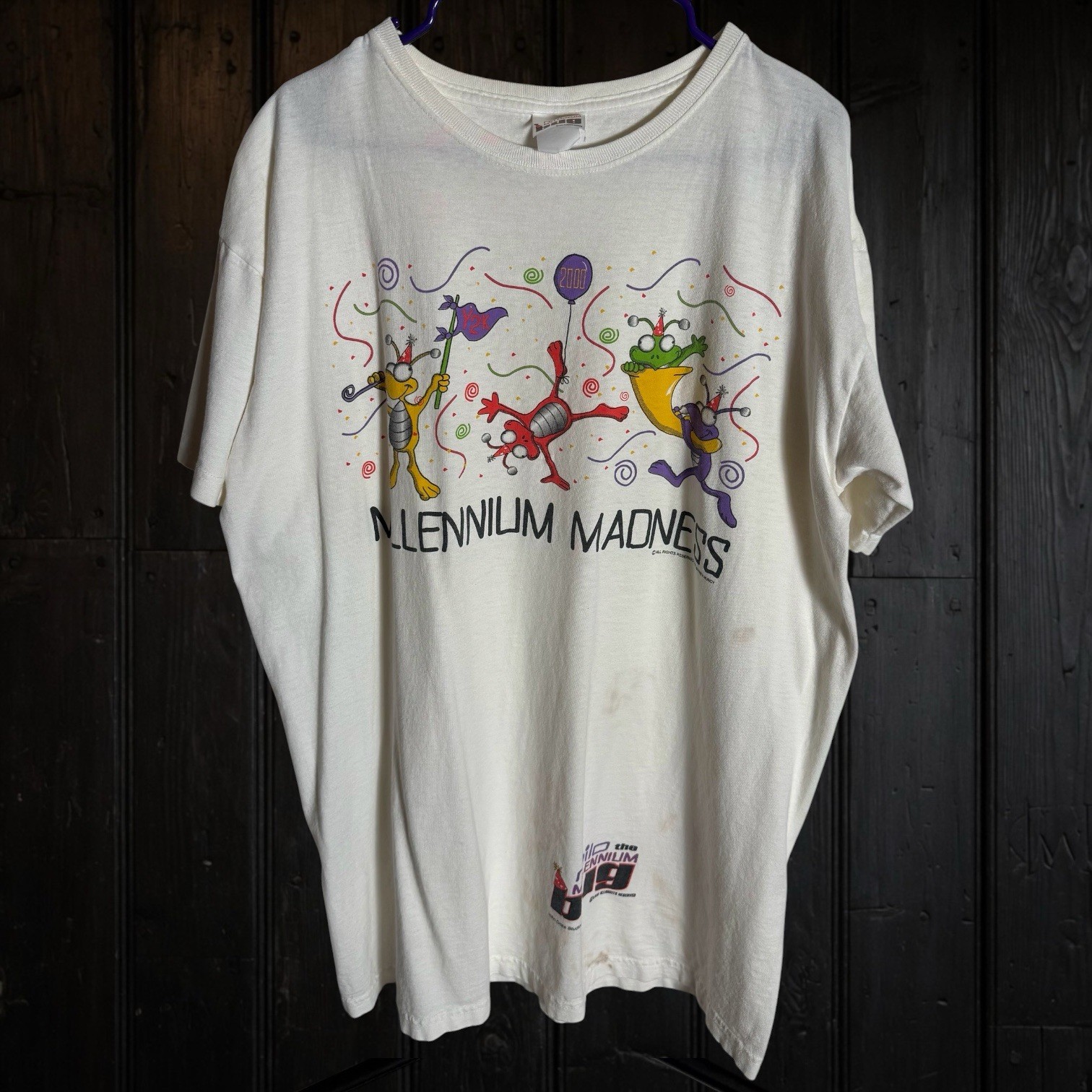 Vintage 90s Millennium Madness T Shirt OSFA/XL (32.5×23.5) Y2K Milo Bug 1998 Tee