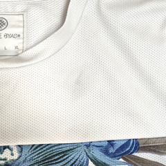 On The Byas Men’s Medium Jersey Number 00 Crew Neck Zippers on 1/4 Bottom Sides