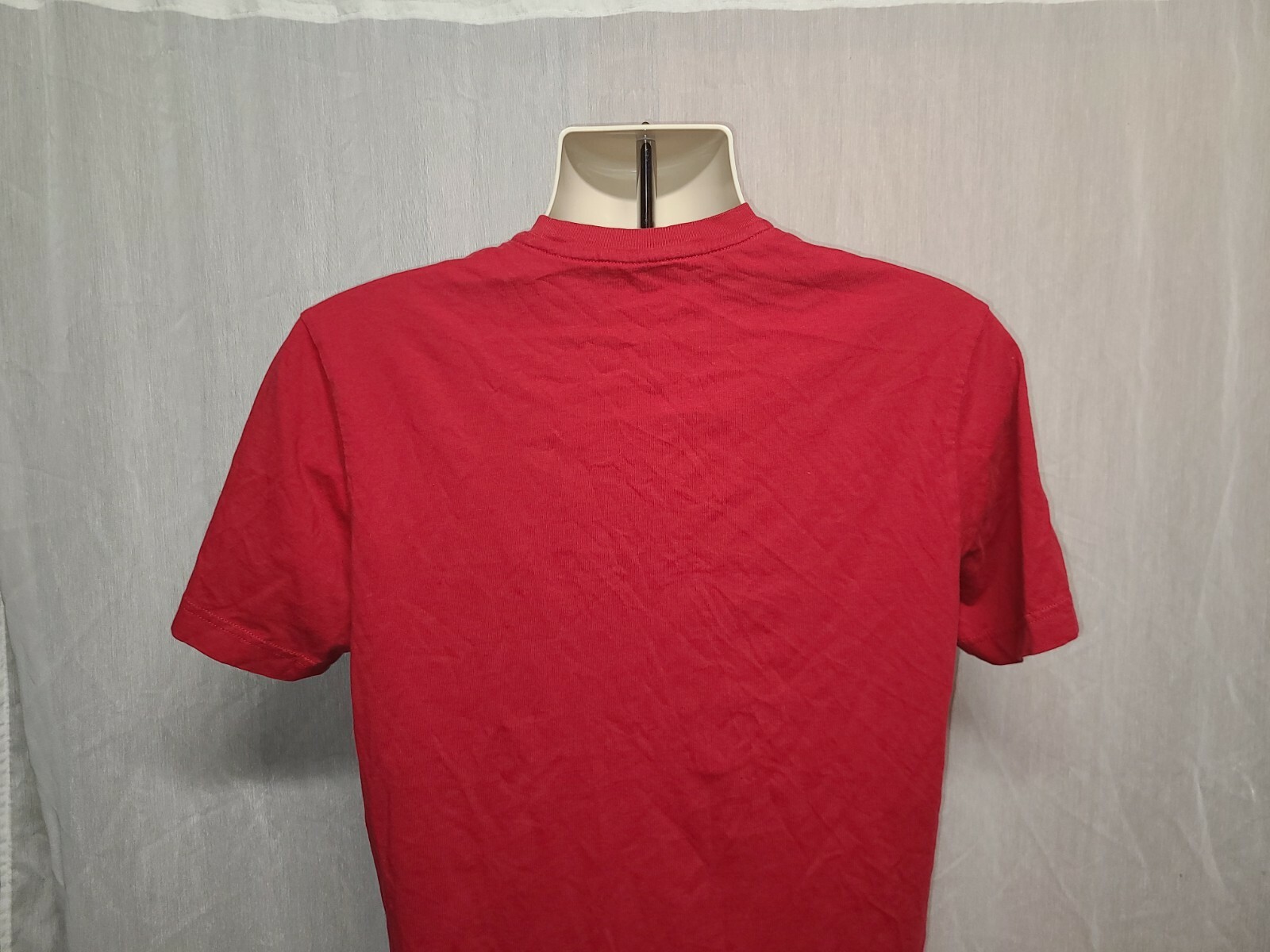 Apple Store Employee Adult Medium Red TShirt gallery