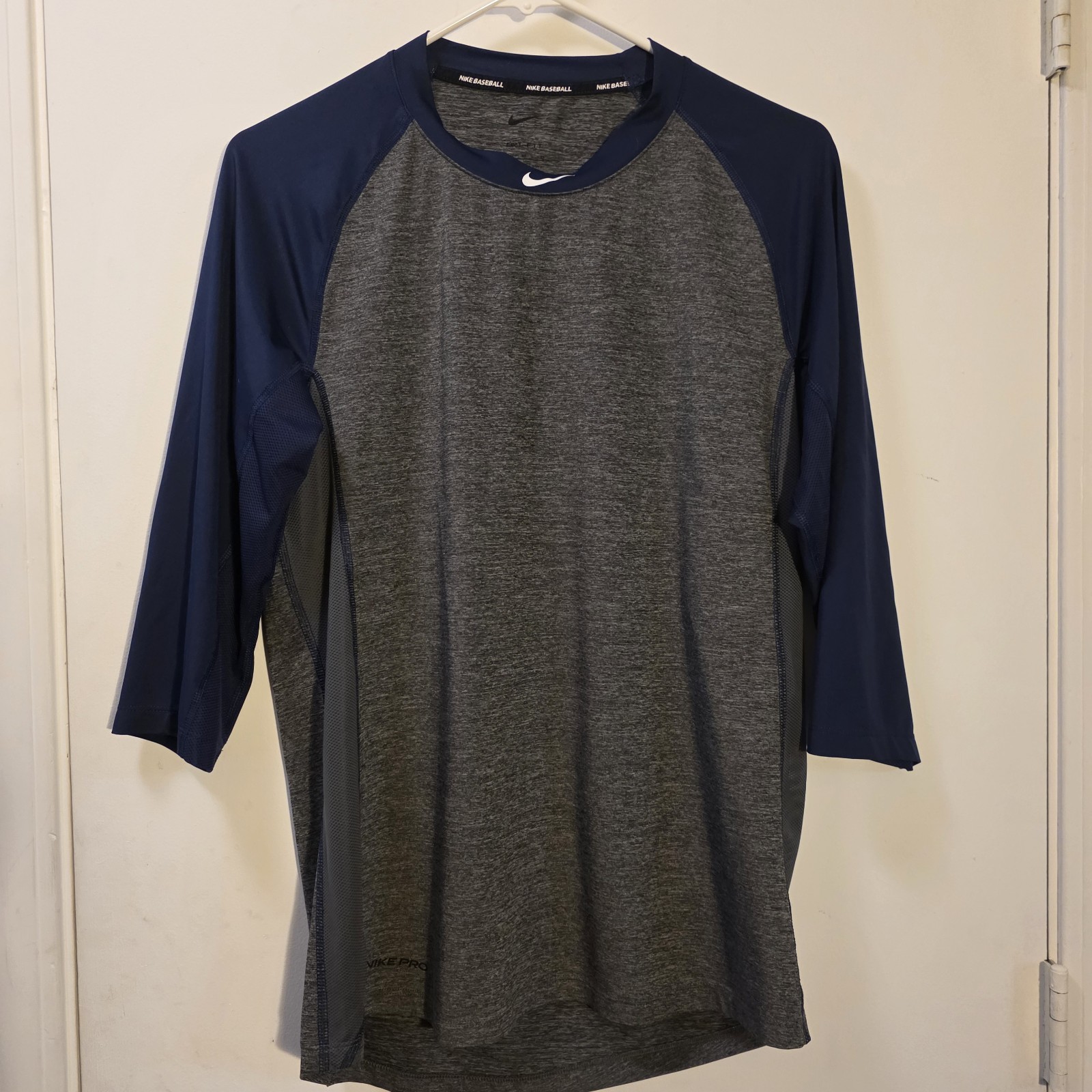 Nike Dri Fit Medium 3/4 Sleeve Gray Blue T-Shirt Top Polyester Spandex WS269 gallery