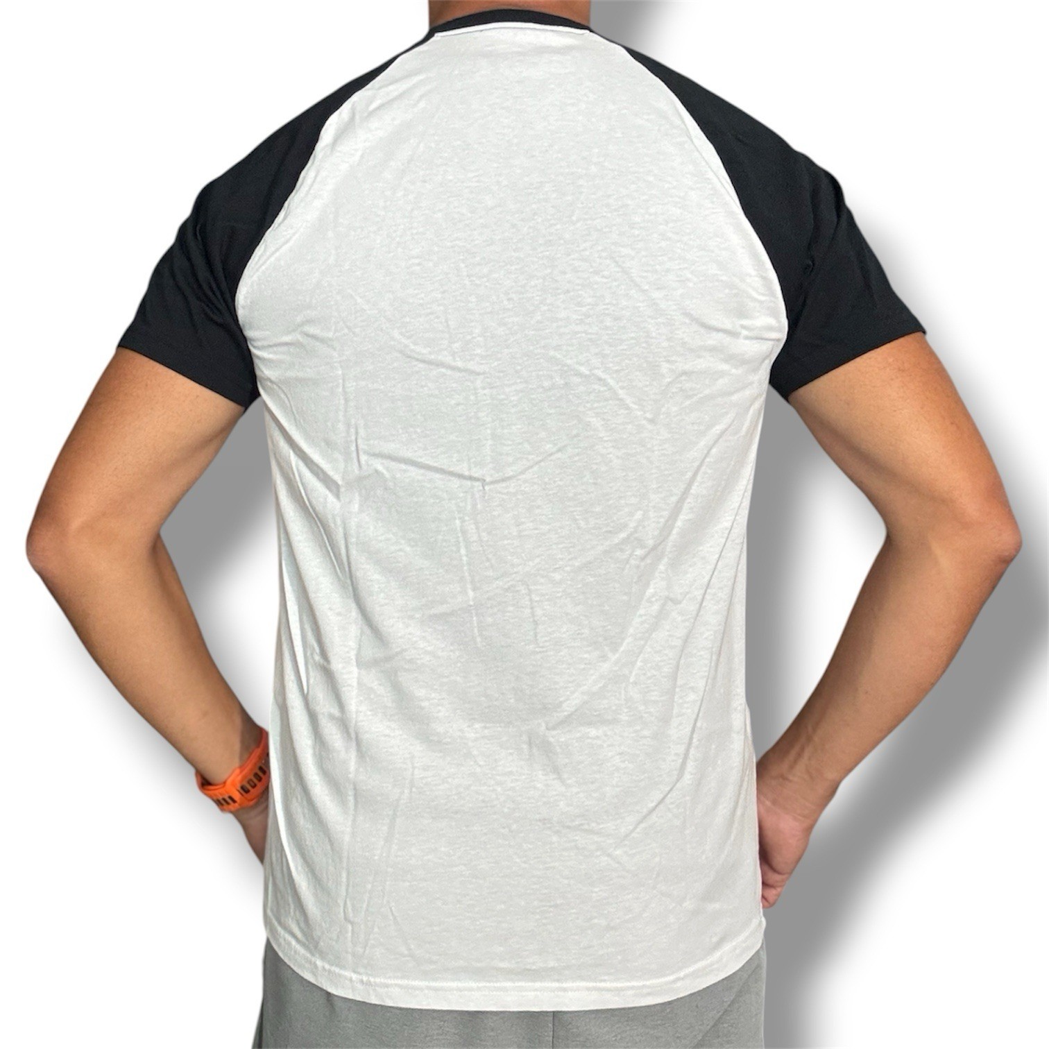 Hollister Men's T-Shirt Sport Knit, Breathable, Soft, Moisture Wicking Sz Large gallery
