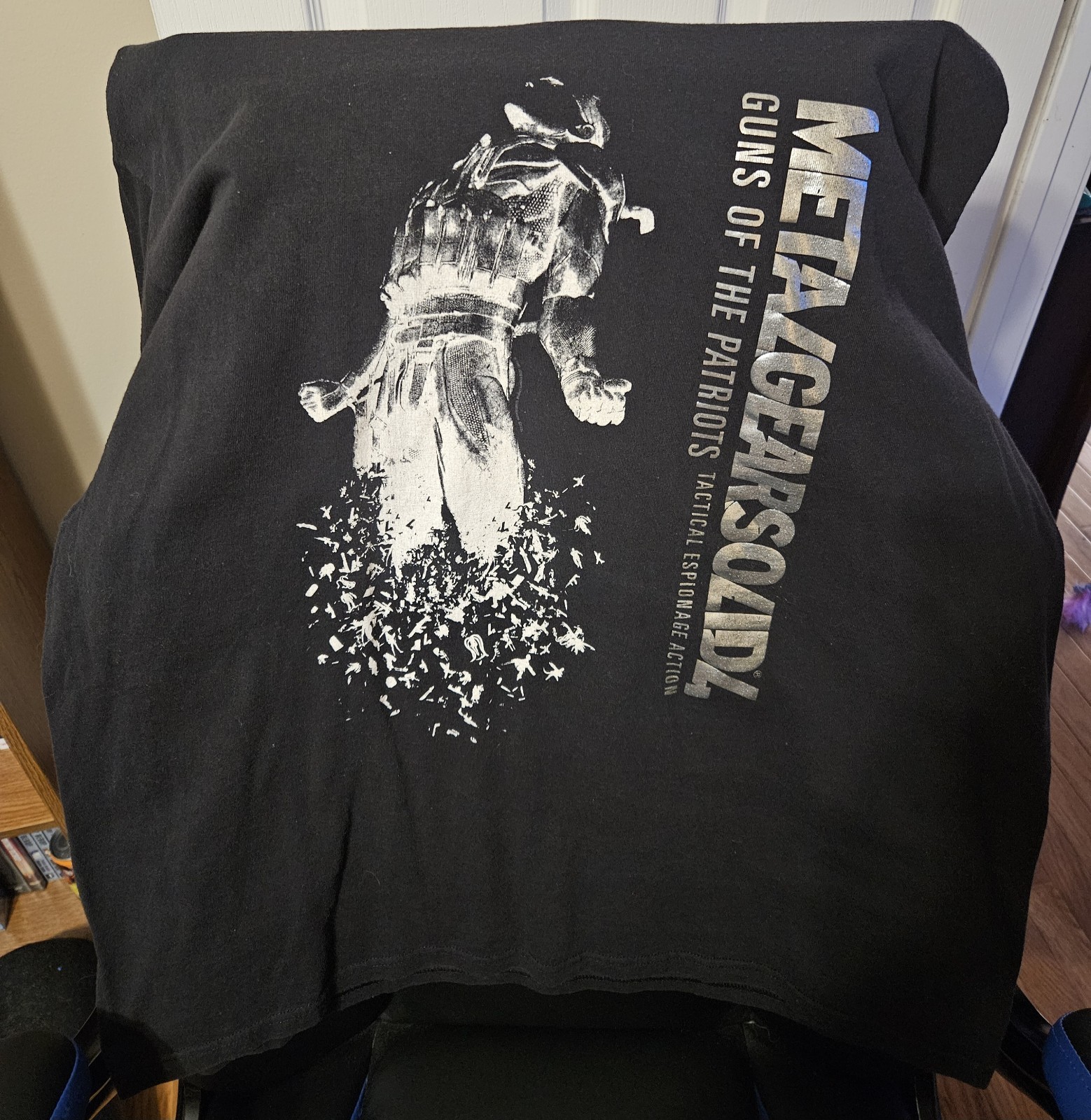 Vintage 2008 Metal Gear Solid 4 Guns of the Patriots Hideo Kojima T-Shirt 2XL gallery