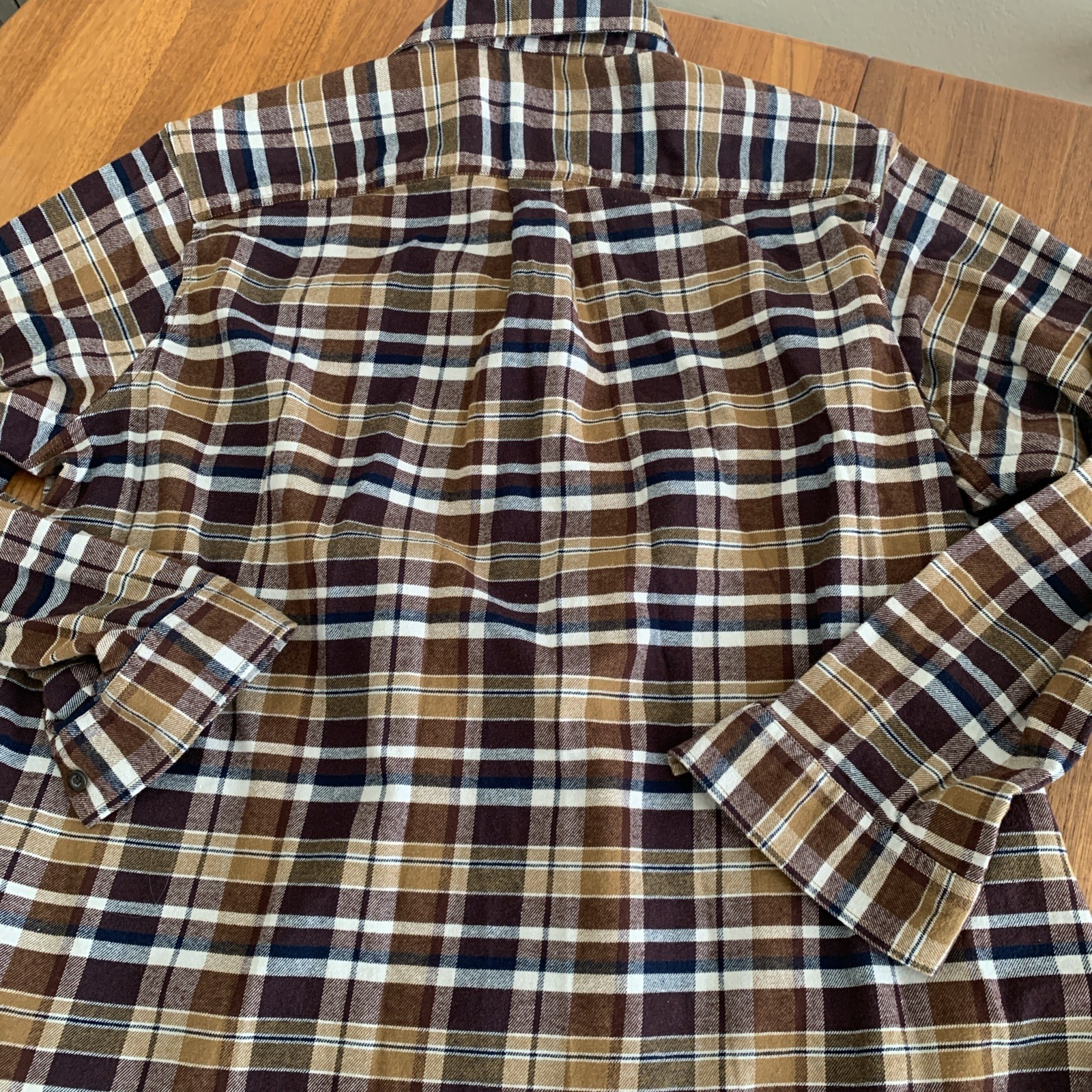 Eddie Bauer Mens Button Down Shirt Size 2XL Long Sleeves Cotton Spandex Shirt gallery