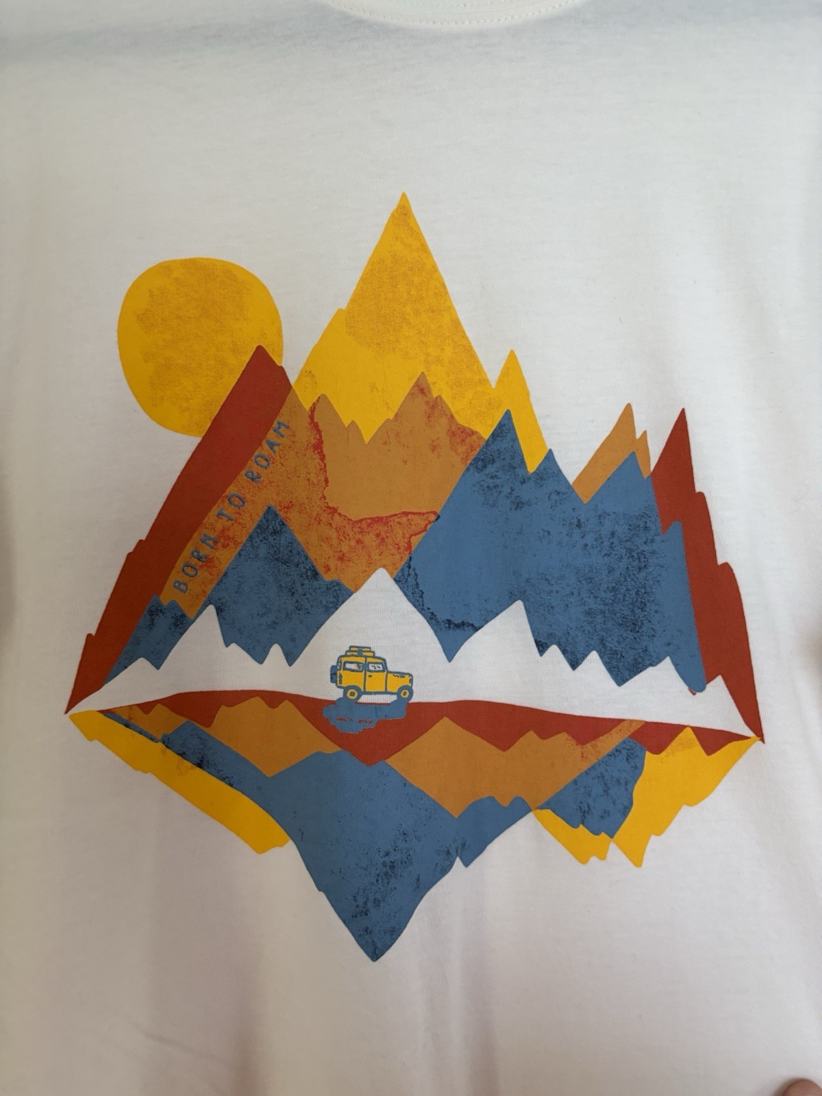 Jeep Coleman T-shirt Medium Camping Mountains Lantern Gorpcore Hiking Outdoors gallery