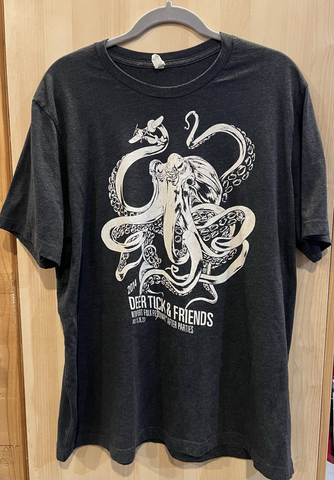 Deer Tick & Friends Newport Folk Afterparty Show T-shirt XXL 2014 RARE gallery