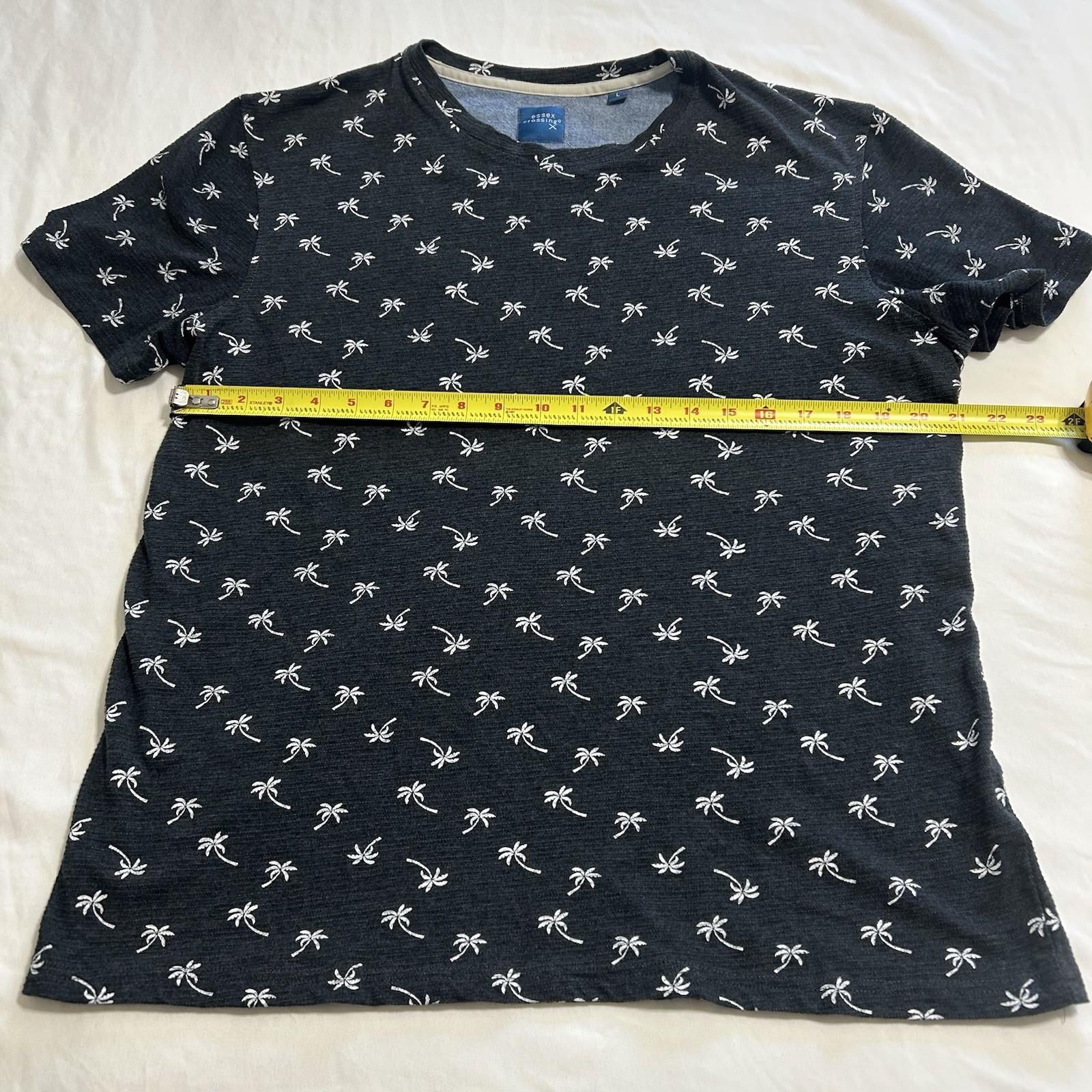 Essex Crossing Mens T Shirt Palm Tree Pattern Black Short Sleeve Size Large L gallery