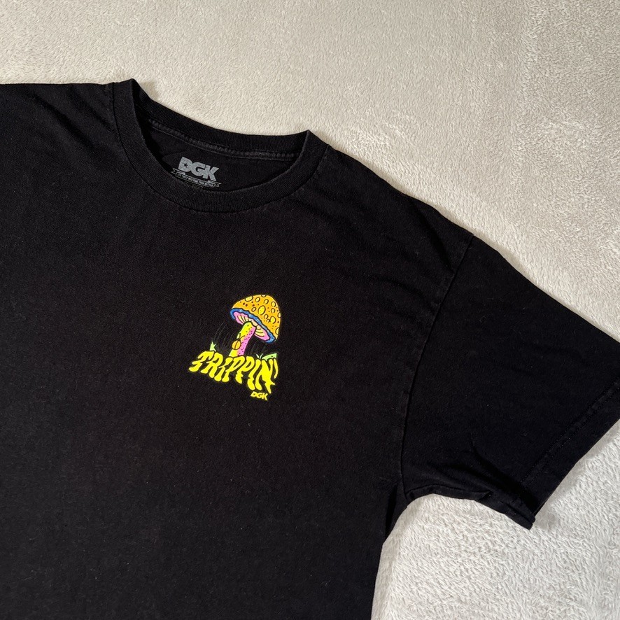 DGK Vintage Y2K Trippin’ T-Shirt Men's Size Large Black Short Sleeve Cotton Rare gallery