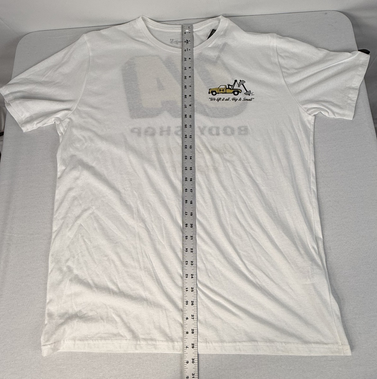 Under Armour UA Body Shop Men’s White Graphic T-Shirt Size XL NWT gallery
