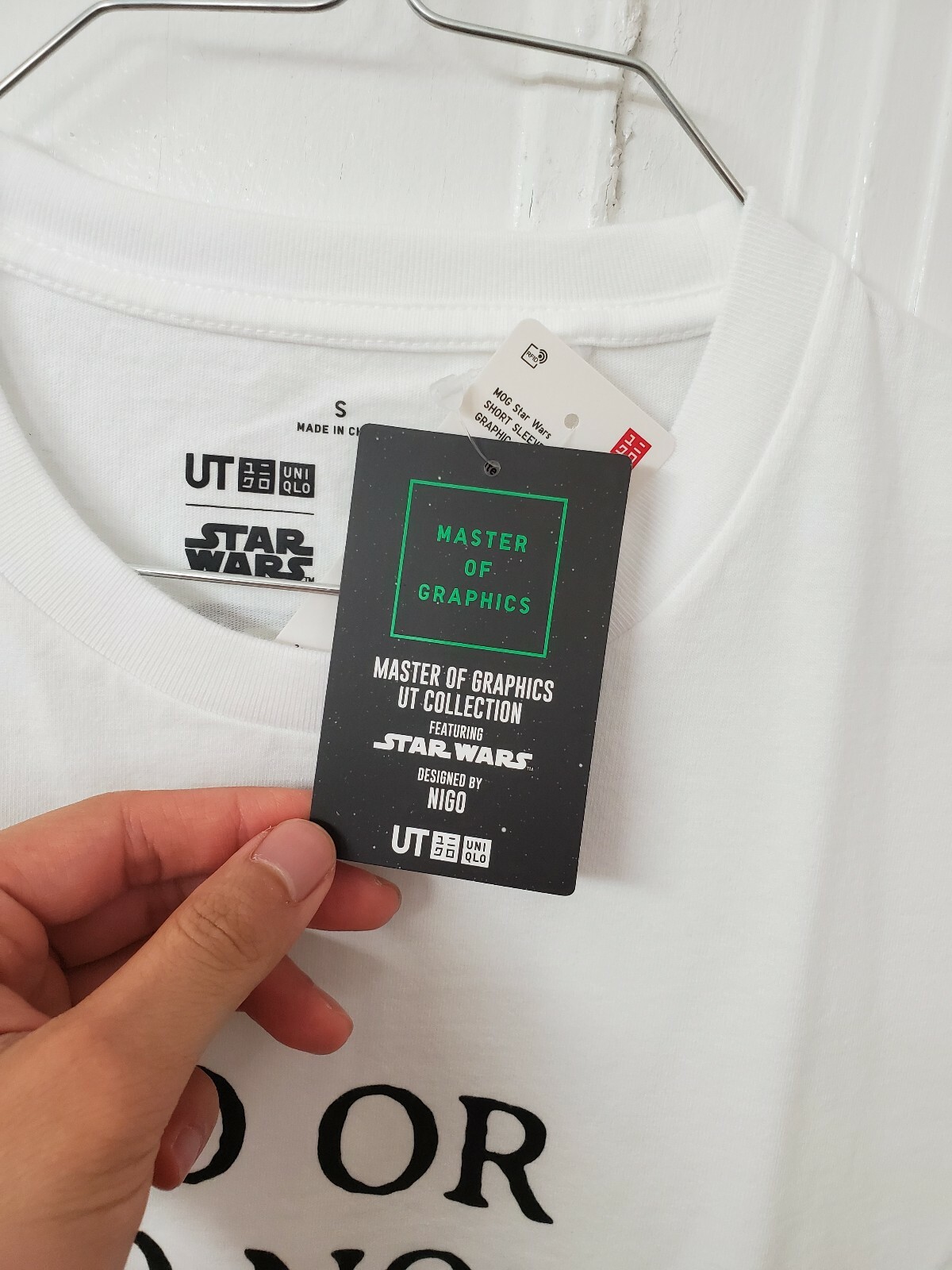 (US SELLER) Uniqlo x Star Wars 2019 T-Shirt Master of Graphics UT NIGO White gallery