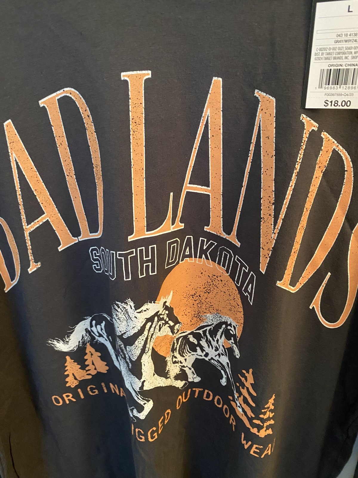 NWT Original Use Men's Bad Lands South Dakota Long Sleeve T-Shirt Grey Size L gallery