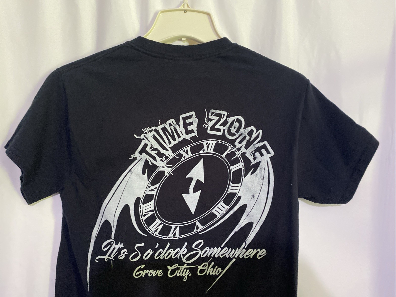 Gildan Graphic T-Shirt Mens Small Black Excellent It's 5 o'clock Somewhere Ohio gallery