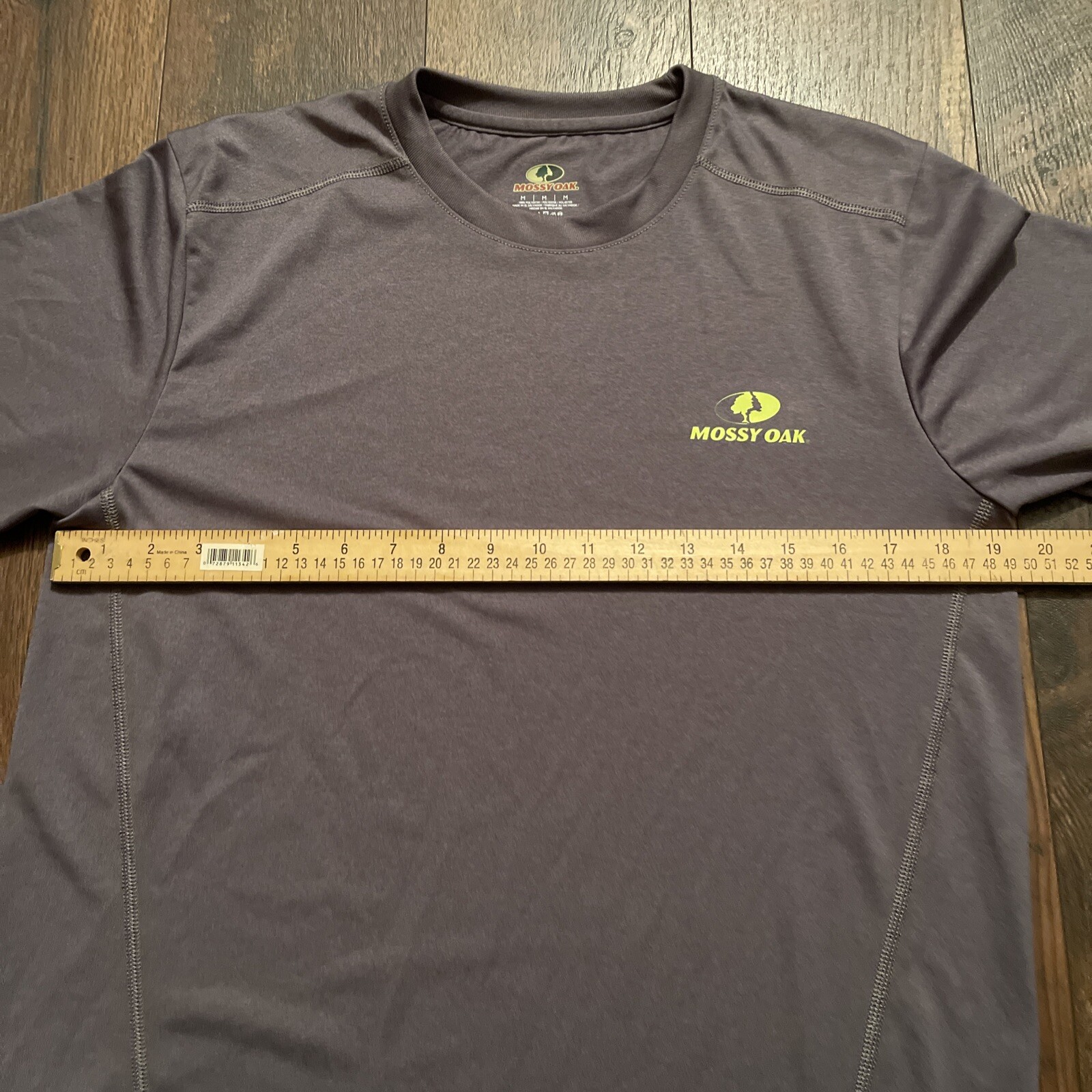 Mossy Oak Mens Size M Short Sleeve Gray T Shirt 100% Polyester Outdoor Hunting gallery