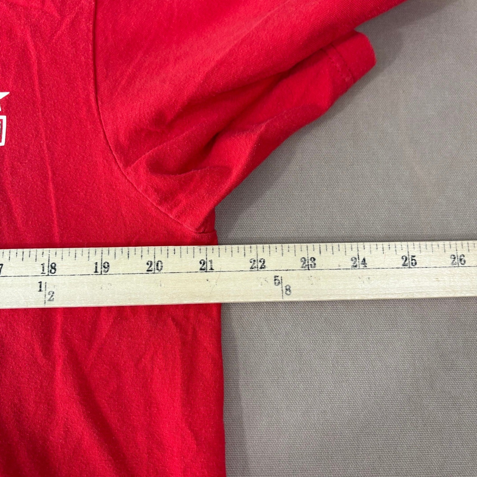 Southpole T-Shirt Men Medium Red Classic Authentic Collection Graphic Streetwear gallery